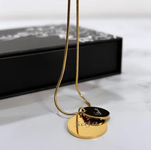 Load image into Gallery viewer, Personalised Disk Necklace - sukoonco